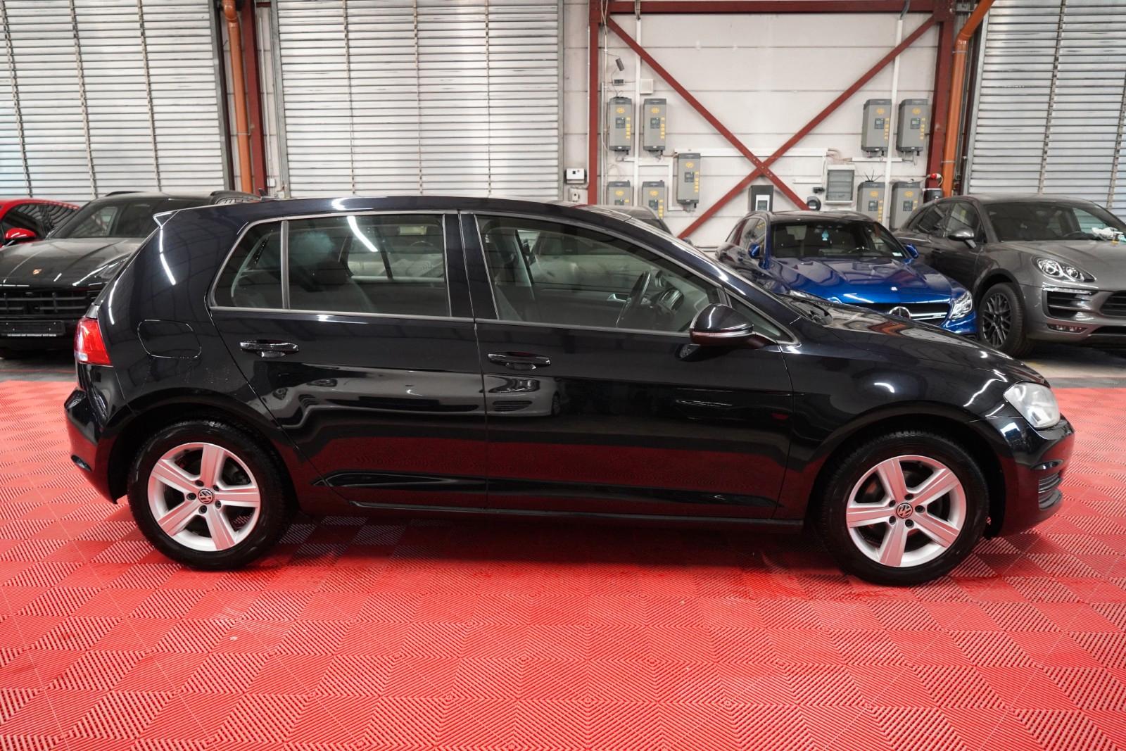Volkswagen Golf 7 1.4 TSI Lim. Comfortline  6Gang*Klima*