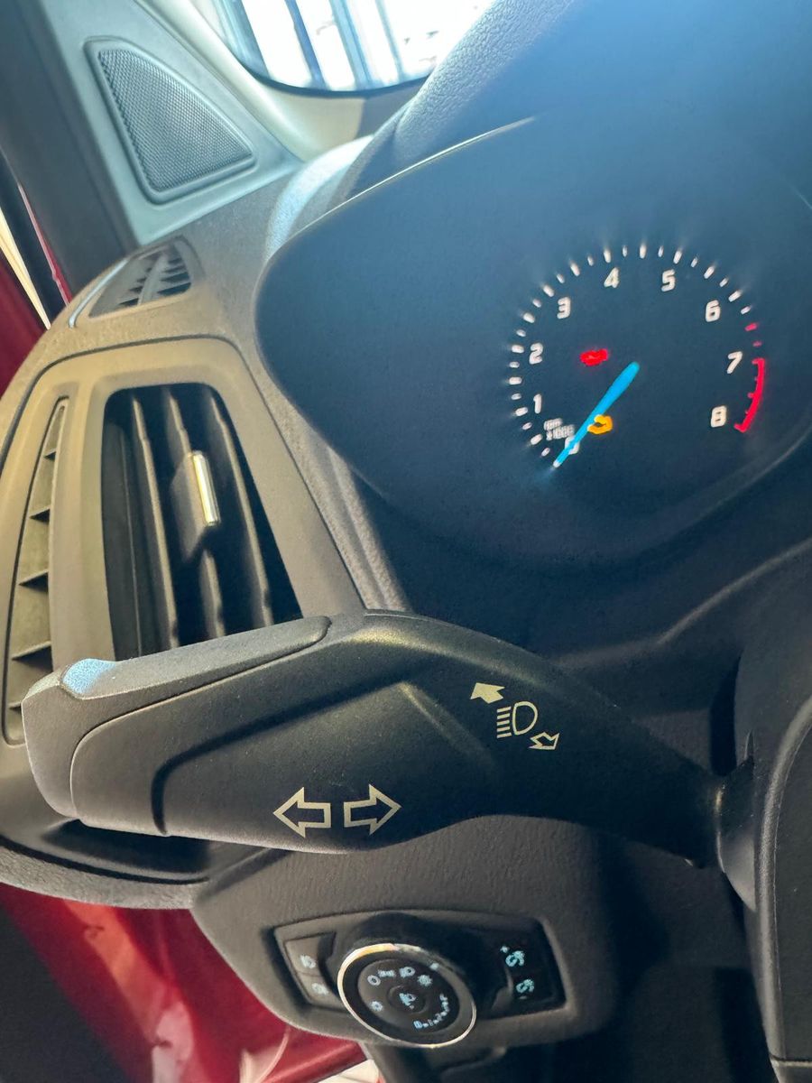 Fahrzeugabbildung Ford Tourneo Connect / KLIMA / PDC / WINTERPAKET