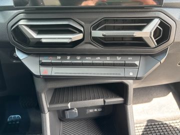 Dacia Duster hybrid 155 Journey
