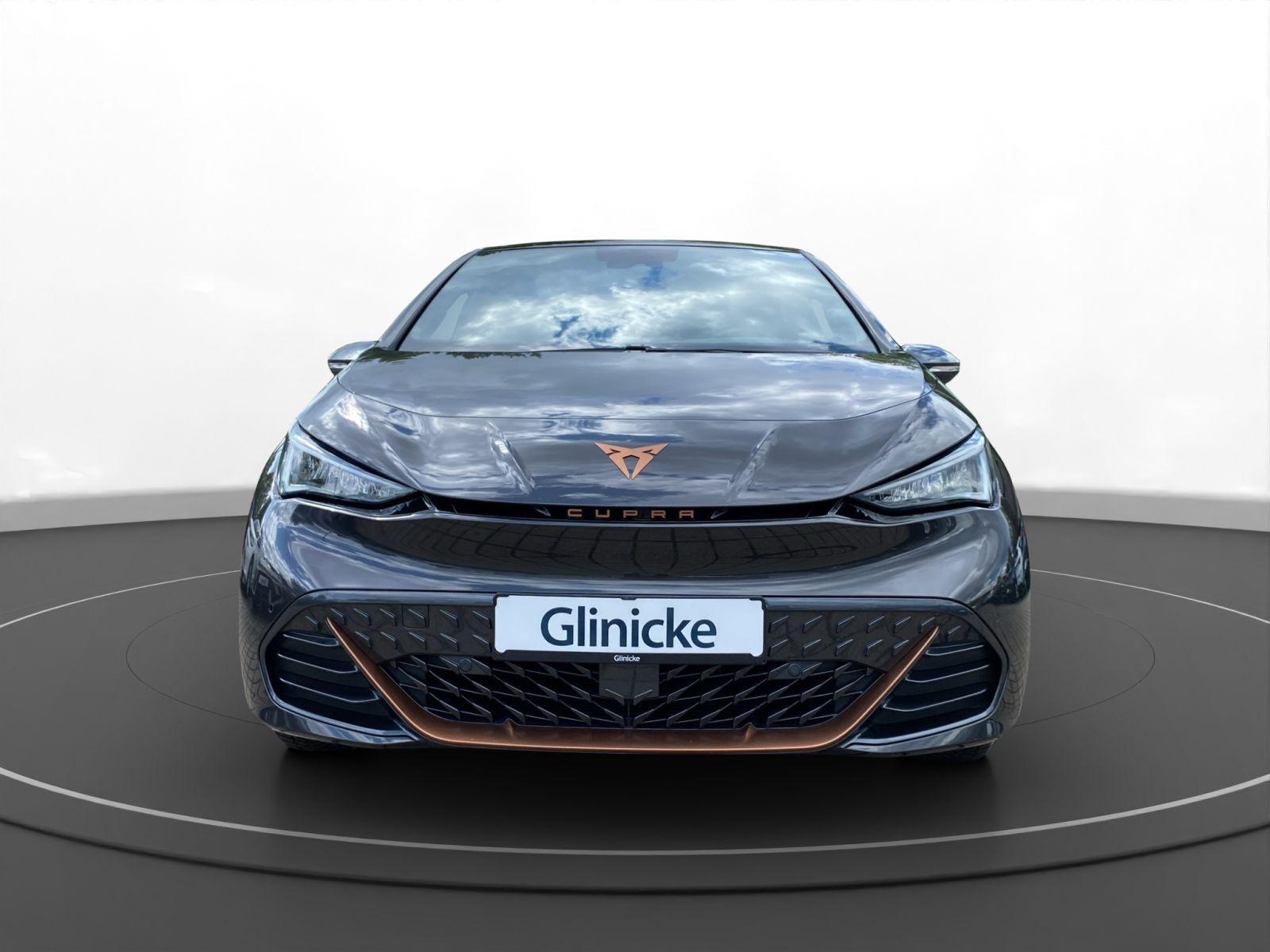 Cupra Born 150 kW LED Navi PDC KAM SHZ Klima Pano