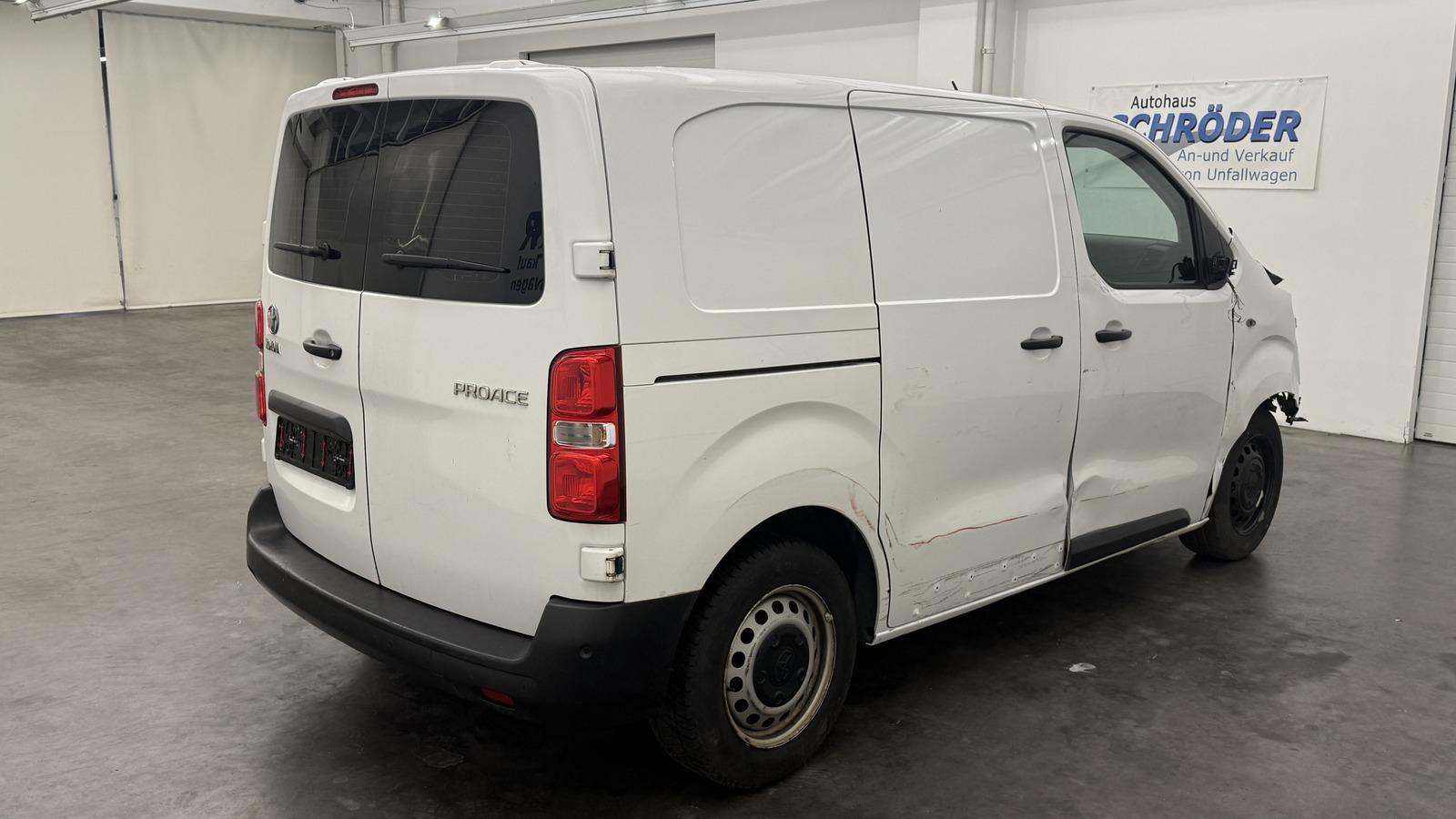 Toyota Proace Compact Meister *1.Hand*