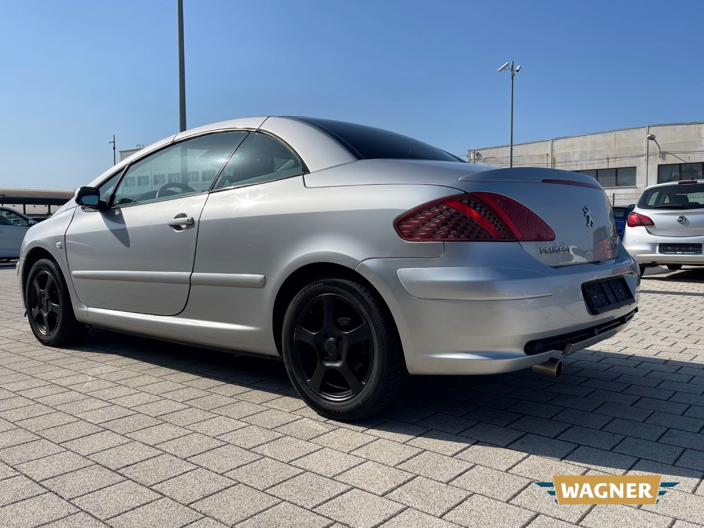 Fahrzeugabbildung Peugeot 307 CC Cabrio-Coupe 2.0 Klimaautomatik