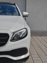 Mercedes-Benz E 350d T 4-Matic/LED/Kam/SchiebeD/Widescreen/AhK - Mercedes-Benz E 350 Gebrauchtwagen in München