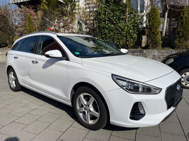 Hyundai i30 cw Style Automatik