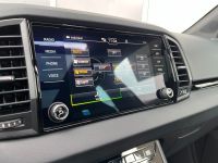 Skoda Karoq 2.0 TSI DSG 4x4 Sportline AHK PANO 5J GAR bei Autohaus Landmann & Maier OHG