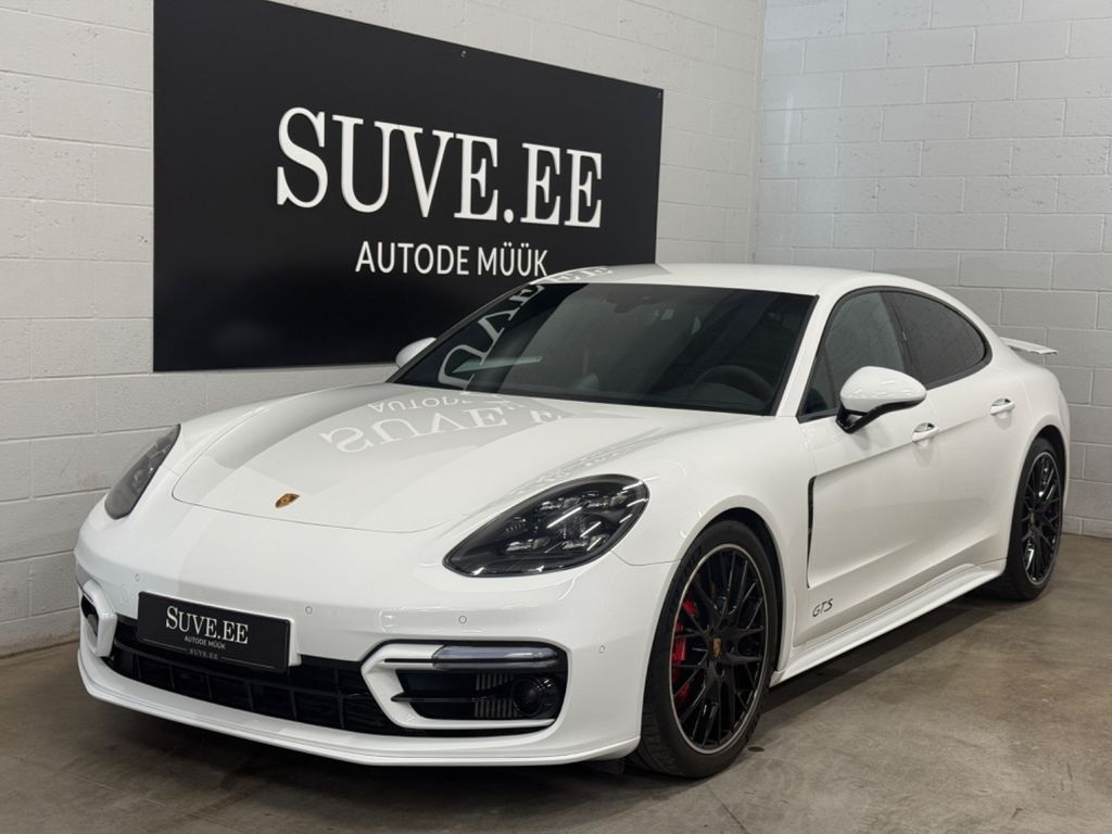 Image of Porsche Panamera