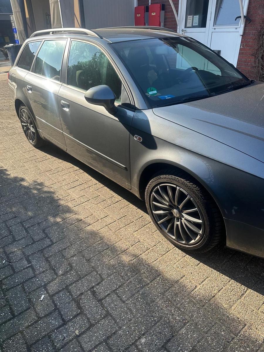 Seat Exeo 2013 — engine 143 HP (105kW)