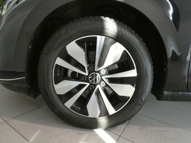 Golf Variant 1.0 TSI Move NAVI ACC Lenkrad heizb