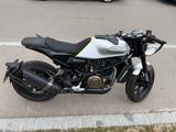 Husqvarna 701 Vitpilen Top Zustand/ Original Reisetaschen  - HUSQVARNA MOTORRAD