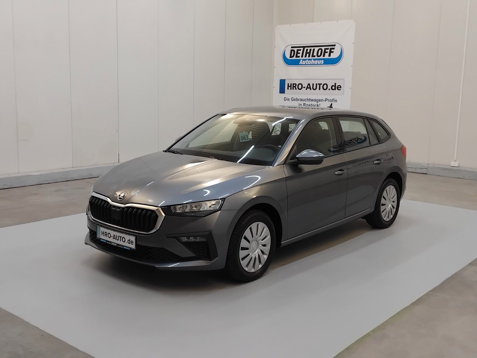 Skoda Scala (10/2025, Benzin)