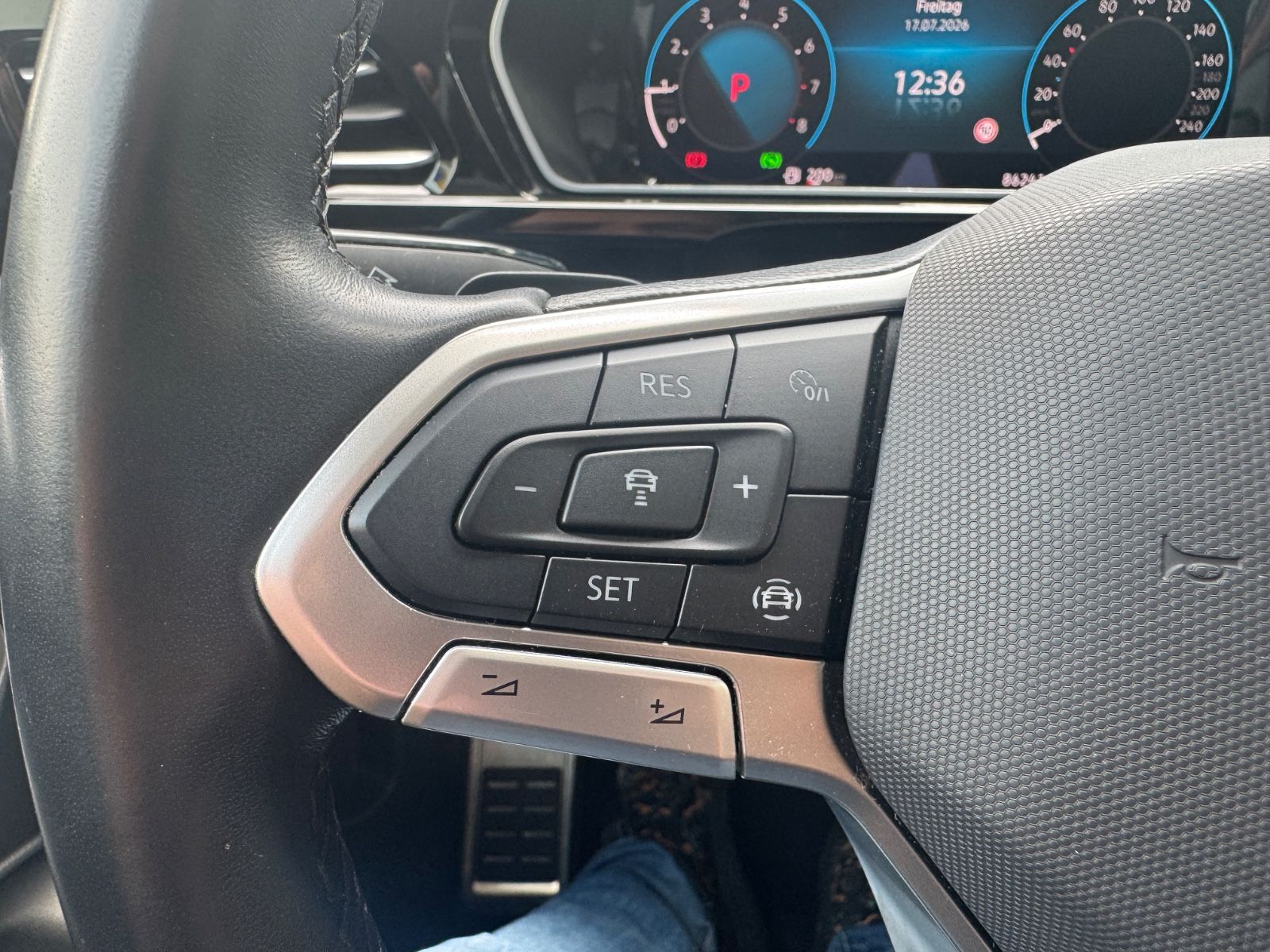 Fahrzeugabbildung Volkswagen Caddy Style NAVI+LED+ACC+LANE+ALCANTARA