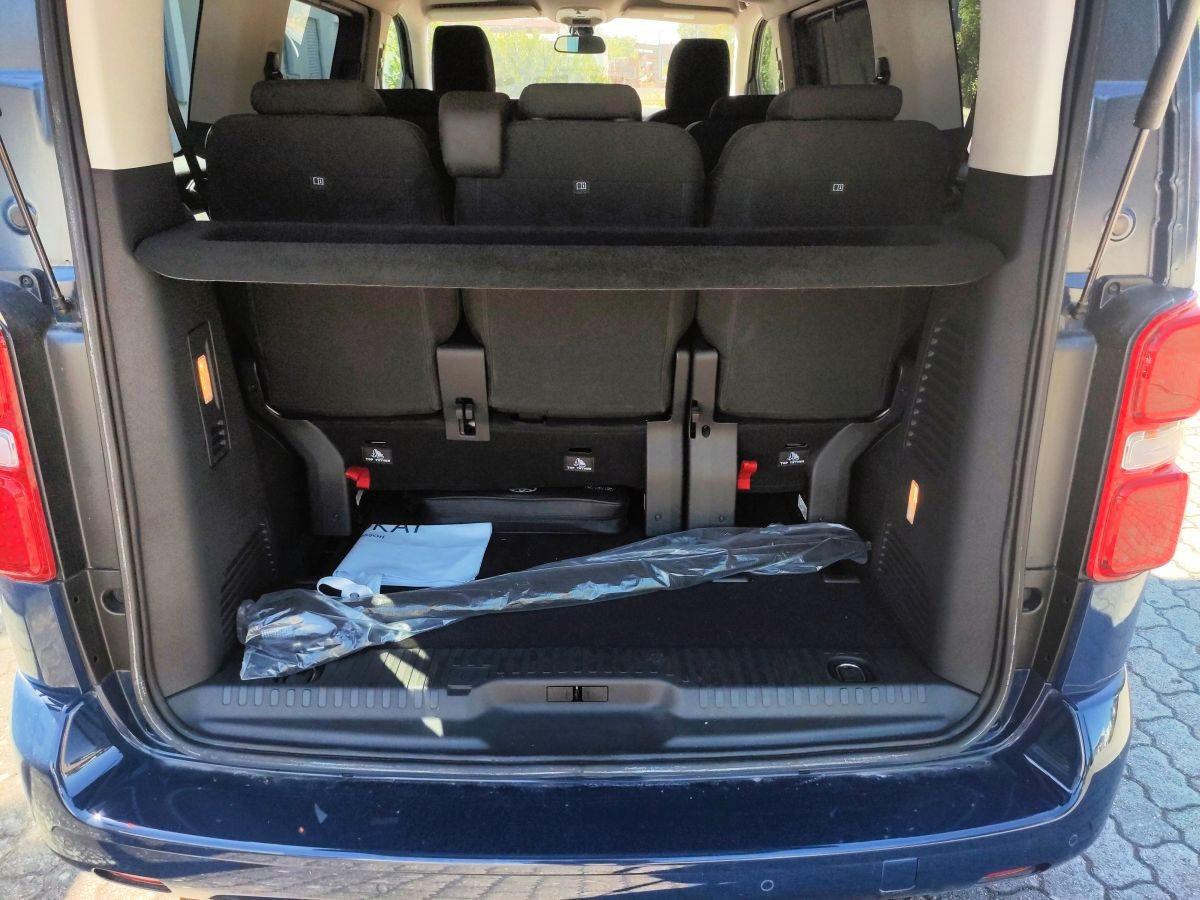 Toyota Proace (Verso) 2,0-l-D-4D 110kW L1 Family Co...