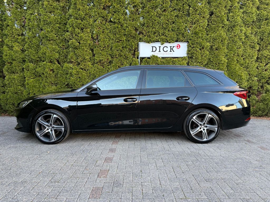 Fahrzeugabbildung SEAT Leon ST 2.0TDI DSG FR-Line LED+SHZ+VIRT+ACC+MEMO