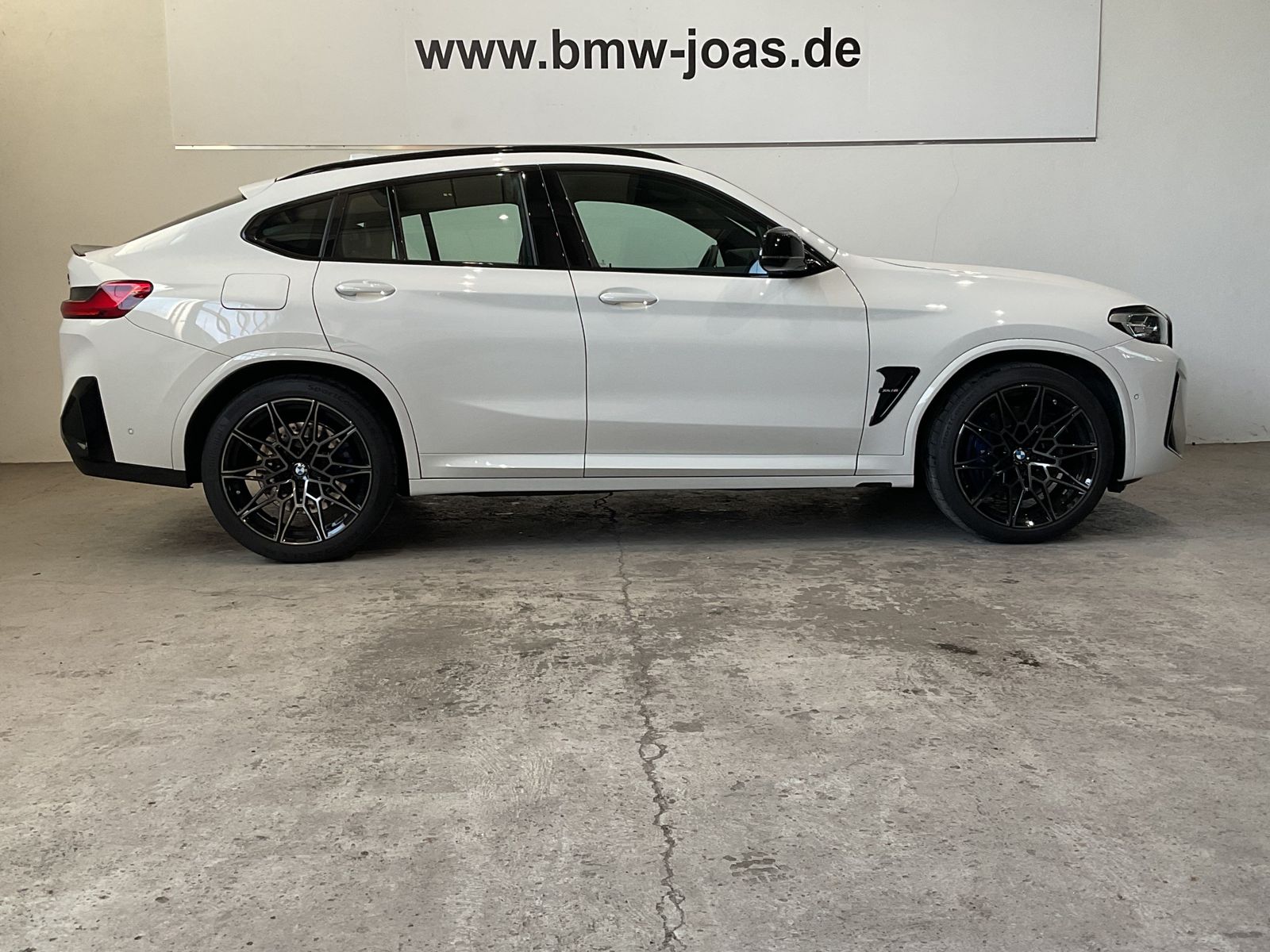 Fahrzeugabbildung BMW X4 M Panorama-Glasdach, 21" M LMR, M Competition