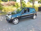 Renault Clio Dynamique 1.2 16V Summertime Dynamique - Renault Clio aus 2003: 1.2