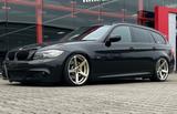 BMW 325d /E91/ M-Paket/ AHK  - BMW 325 aus 2009 mit Diesel-Antrieb: Kombi