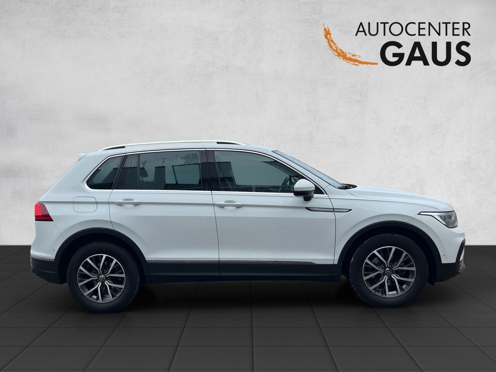 Tiguan Life 2.0 TDI DSG Navi*ACC*LED