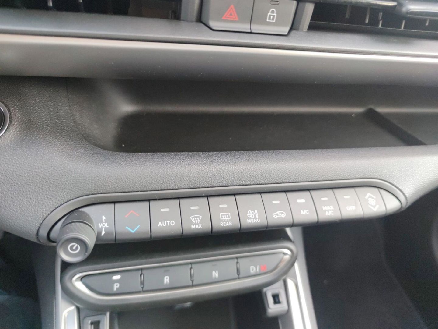 Fahrzeugabbildung Jeep Avenger 1.2 MHEV Altitude+NAVI+JBL-SOUNDSY.+SHZ+