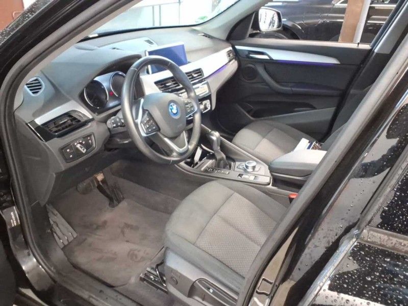 BMW X1 xDrive*Advantage*Pano*ACC*SHZ*Cam*CarPlay*LED imagem 3