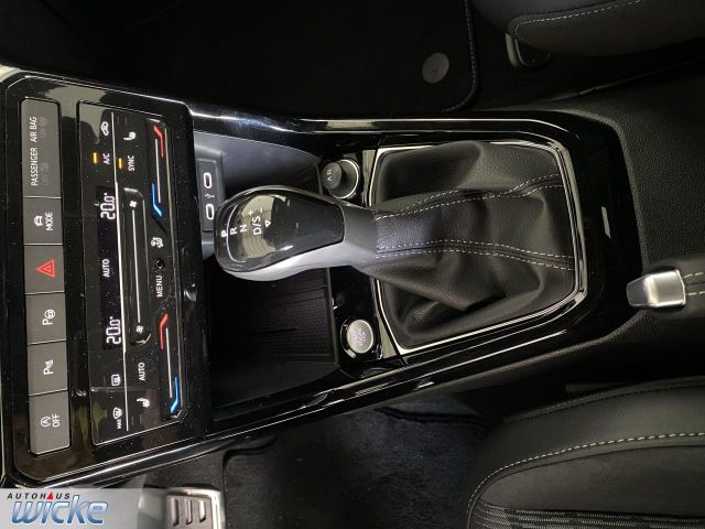 T-Cross 1.5 TSI DSG R-Line NAVI KLIMA AHK LED