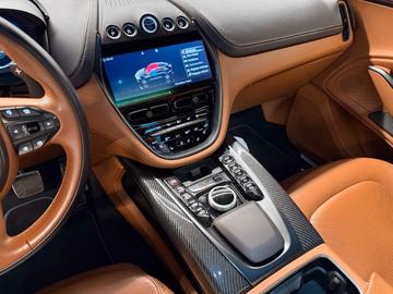 صورة مصغرة 17 لـ 2022 Aston Martin DBX