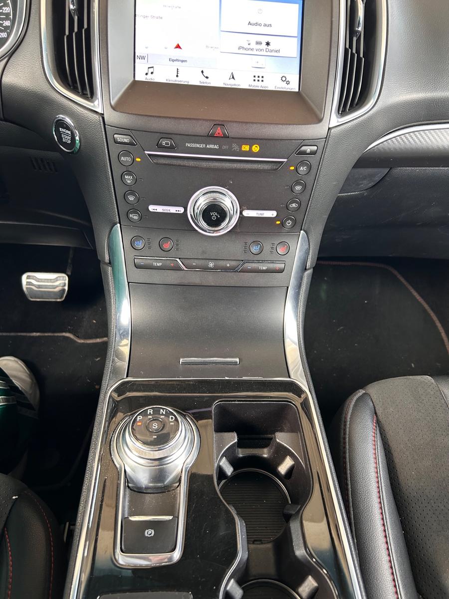 Ford Edge 2,0 l EcoBlue Bi-Turbo 4x4 ST-LINE Auto...