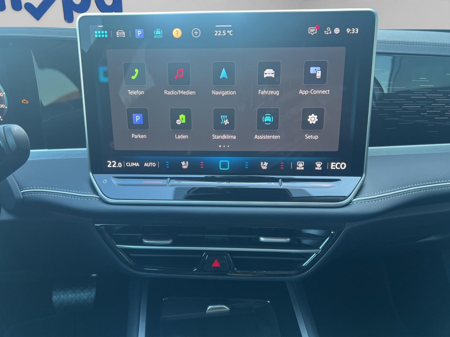 Volkswagen Passat Elegance 1.5 eHybrid AHK, IQ.Light, ACC, 