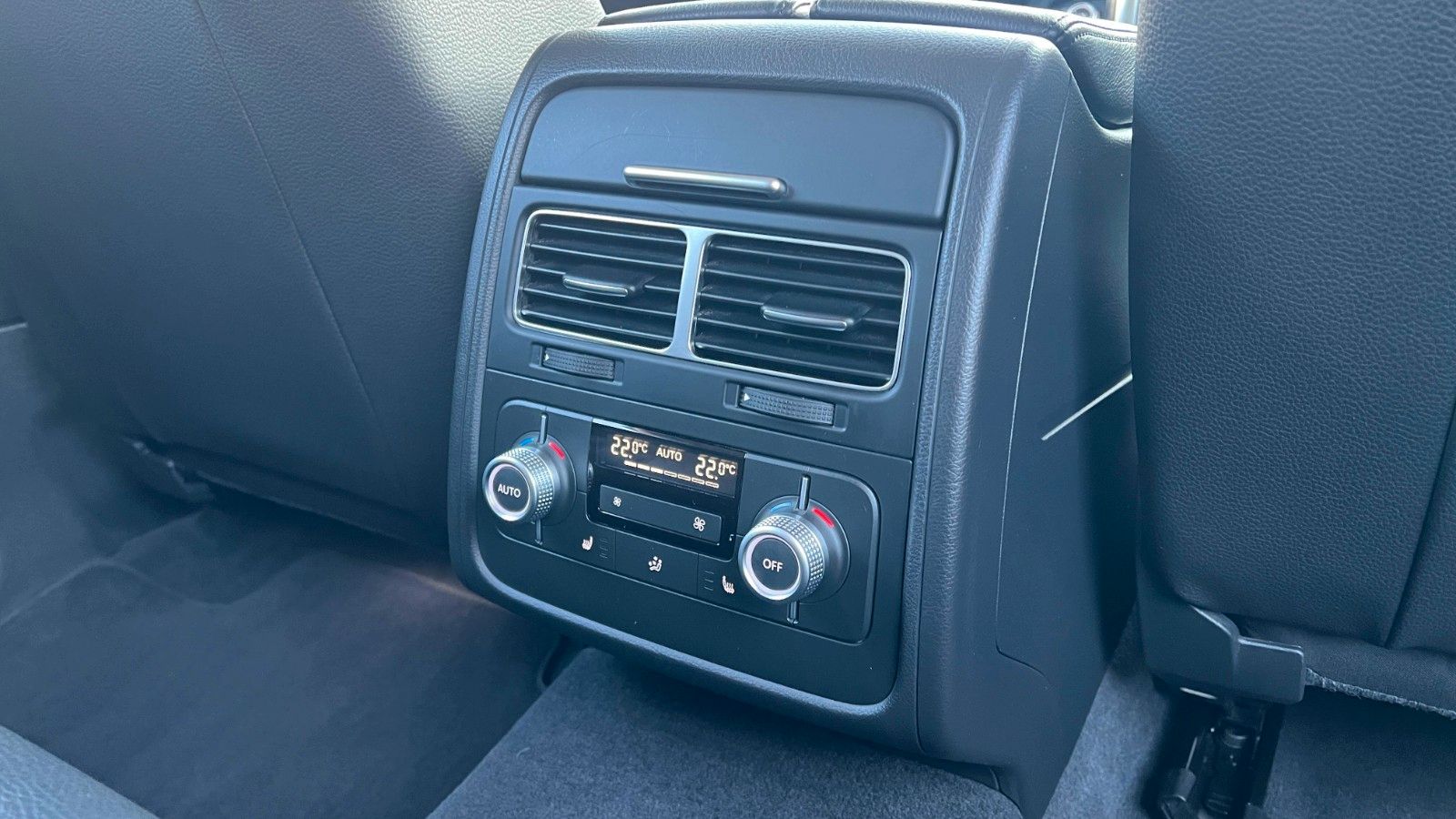 Fahrzeugabbildung Volkswagen Touareg V6 TDI BMT 4Motion*Xenon*RFK*AHK 3,5t*