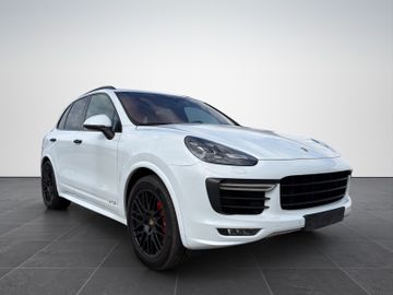 Porsche Cayenne - 7