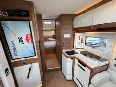 Rapido 696F 65 ANS*180PS Truma 6E*Lithium