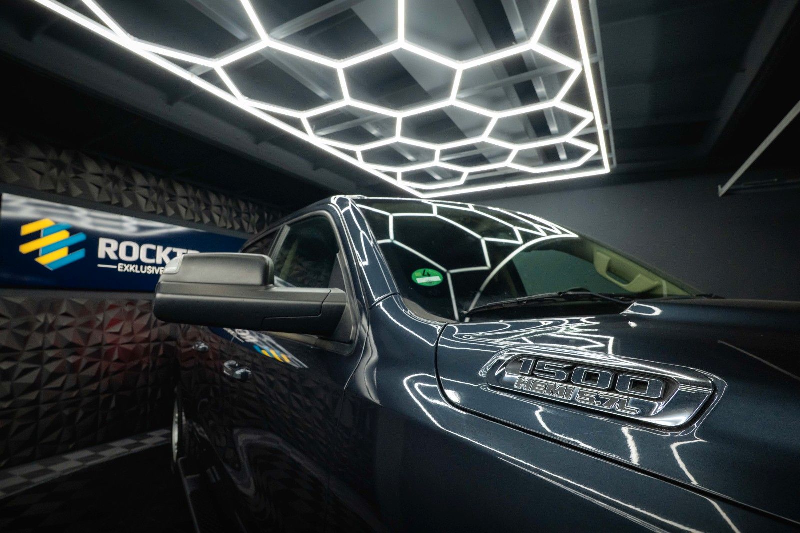 Fahrzeugabbildung Dodge RAM 5.7 V8 HEMI GEN 5 LONGBED MAXI *LED*6 Sitze*