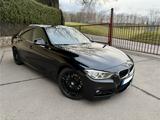 BMW 335i F30 M-Paket Schiebedach Leder Vollaustattg - BMW 335 Limousine 335i m paket mit Benzin-Antrieb