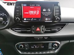 HYUNDAI i30 Edition 30  Kamera SHZ LED