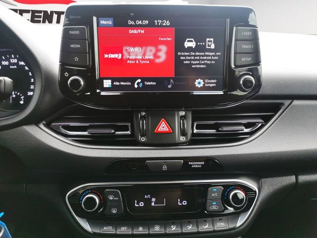 Hyundai i30 Edition 30  Kamera SHZ LED