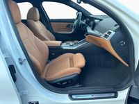 BMW 330 - Vorschau Bild 13