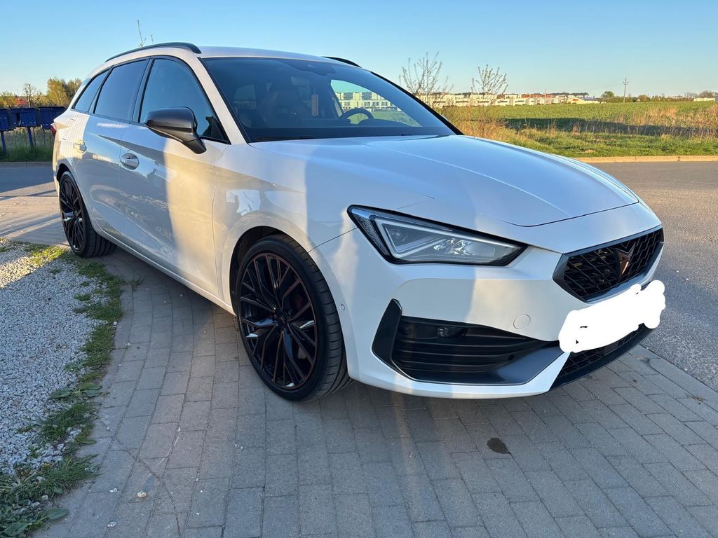 Image of Cupra Leon