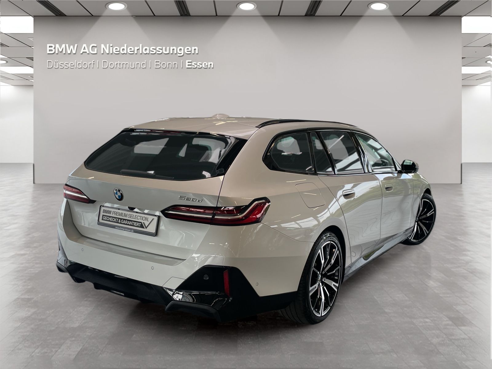 BMW 520d Touring M Sport Standheizung AHK Harman K foto 4