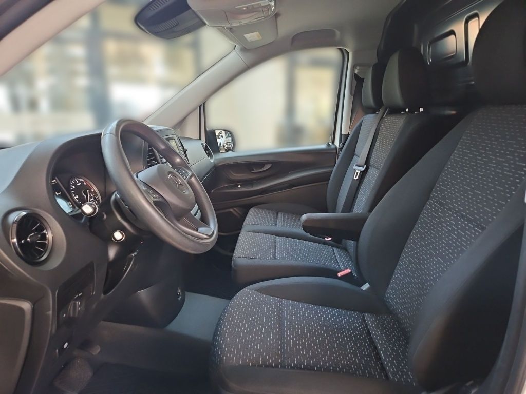 Fahrzeugabbildung Mercedes-Benz Vito 114 Kasten extralang LED-ILS AHK 2xST SHZ