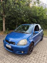 Toyota Yaris 1.5 TS | Tiefergelegt | CarPlay | Garage - Toyota Yaris: Ts