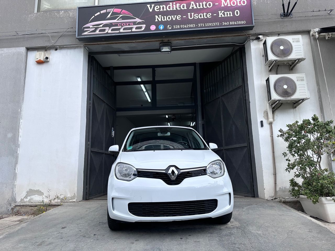 RENAULT Twingo