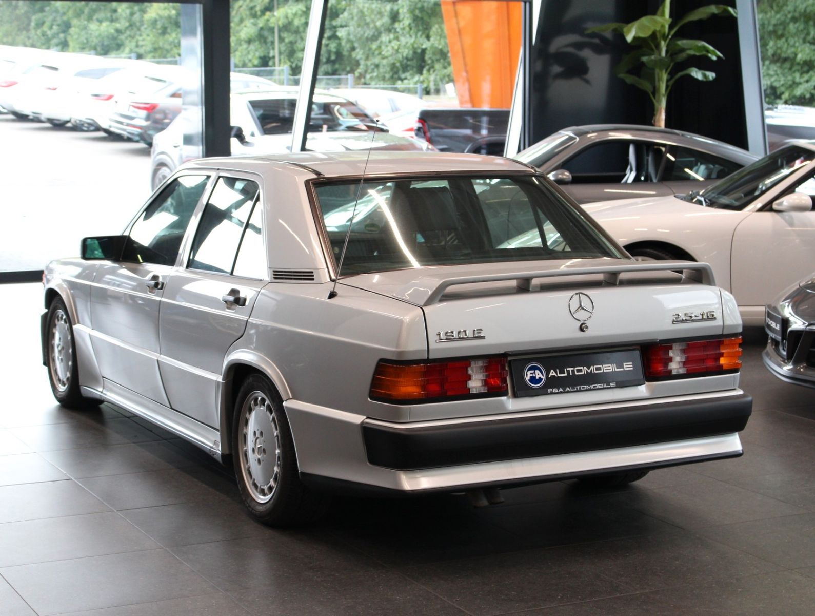 Fahrzeugabbildung Mercedes-Benz 190 2.5 16V*1.Hand *Sammlerzustand