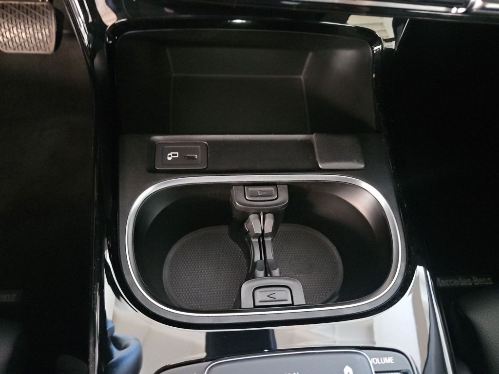 Fahrzeugabbildung Mercedes-Benz A 180 Progressive Night Navi LED Tempomat SHZ