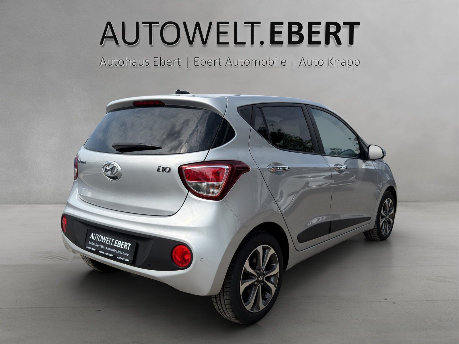 Fahrzeugabbildung Hyundai i10 1.2 Sytle el. SD Glas Sitzh. Automatik Klima
