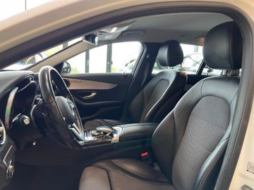 Mercedes-Benz C 180 *CARPLAY*PDC*AHK*LED*NAVI*EL.SITZE*