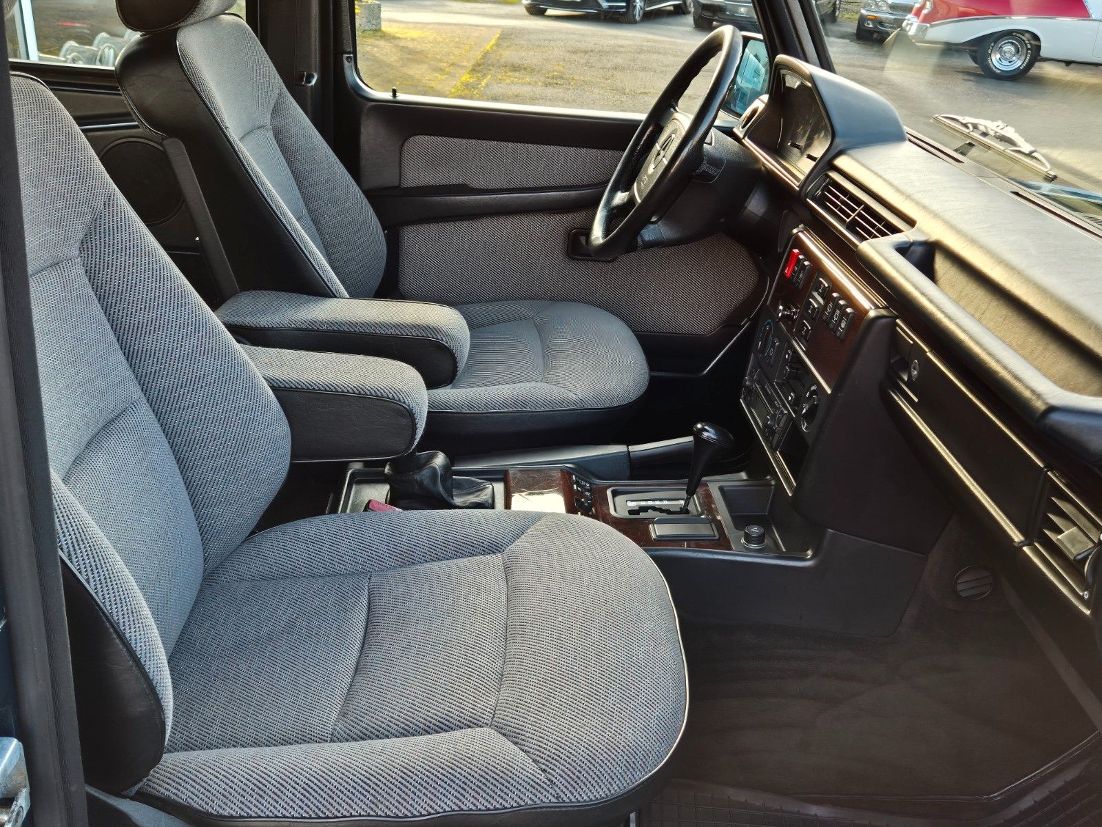 Fahrzeugabbildung Mercedes-Benz G 350 TD/Klima/SD/Sitzhzg/Lkw-Zul./1A Historie