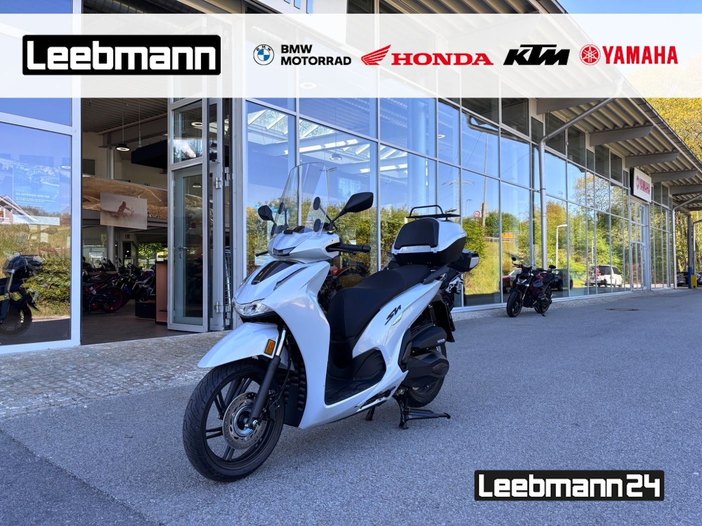 Fahrzeugabbildung Honda SH 350i inkl. Smart-Topcase, Windschild, Reling,