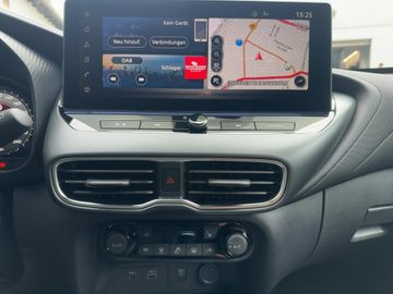 Nissan Juke N-CONNECTA 1.0 DIG-T 114 PS mit Winterpaket