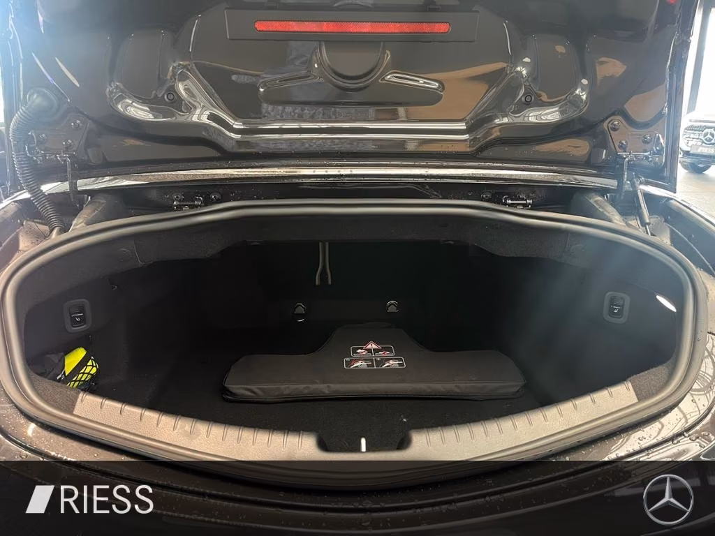 Mercedes-Benz CLE 180 Cabrio AMG+AHK+20''+AIRSCARF+AIRCAP+360°