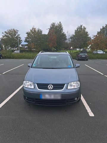 Volkswagen Touran 1.6 fsi