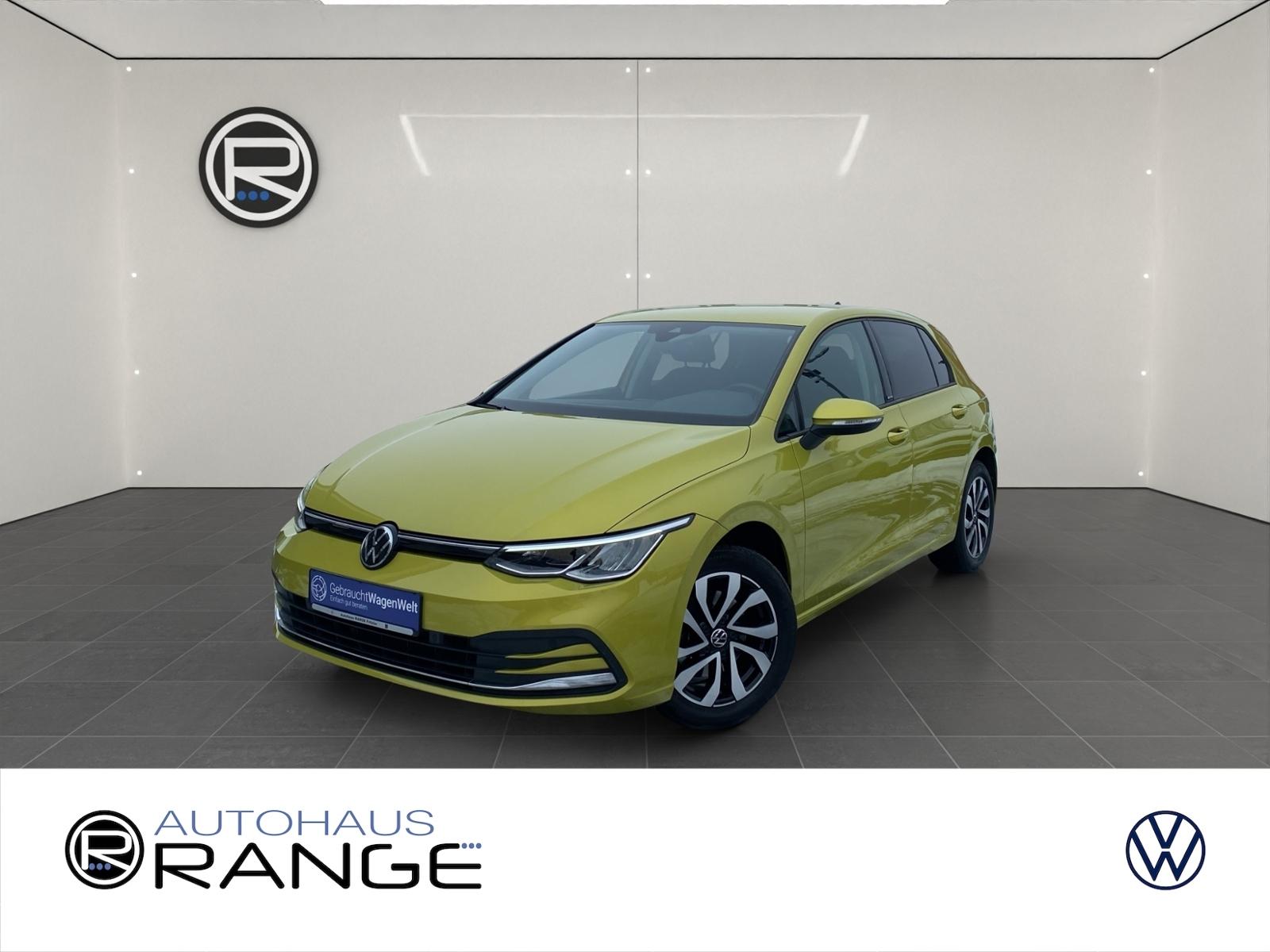 Volkswagen Golf VIII 1.5 TSI Active *KAMERA SHZ*